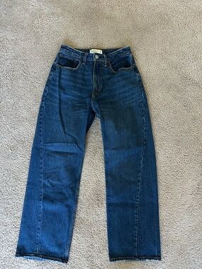 Abercrombie 90s relaxed jeans